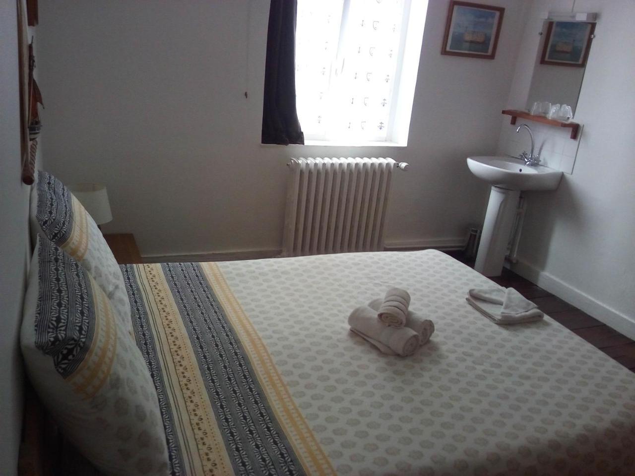 Bed and Breakfast L'Ex-Voto Онфлёр Экстерьер фото